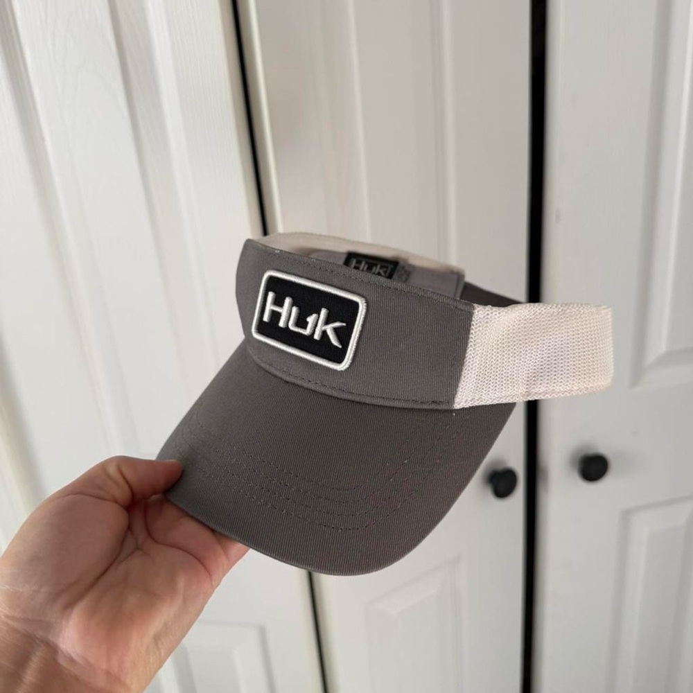 Huk Solid Visor